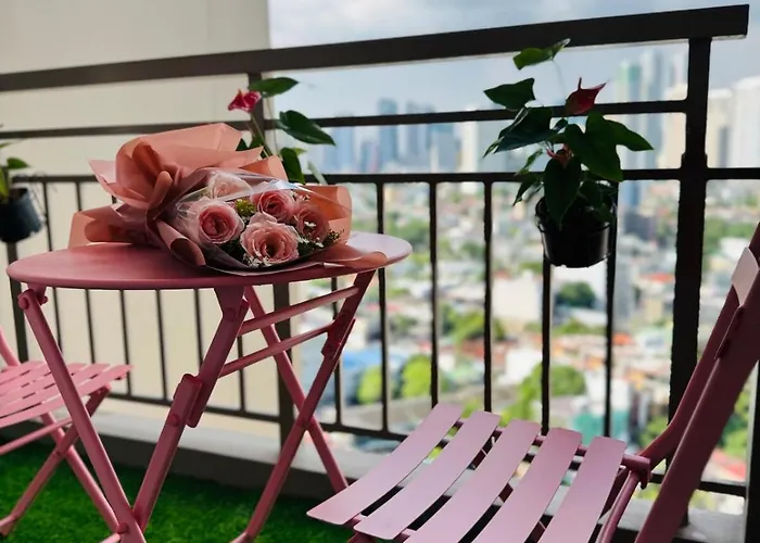 Boogsh Coquette Vibes Staycation In Pasig! *